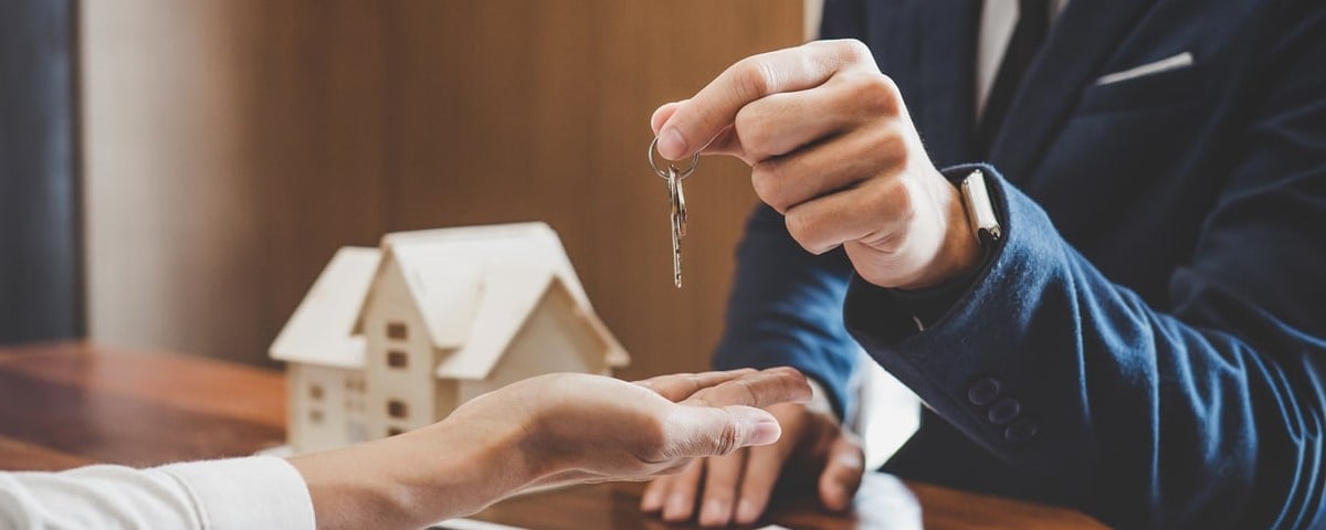 Romain, si vous voulez un crédit immobilier, vous avez trois semaines